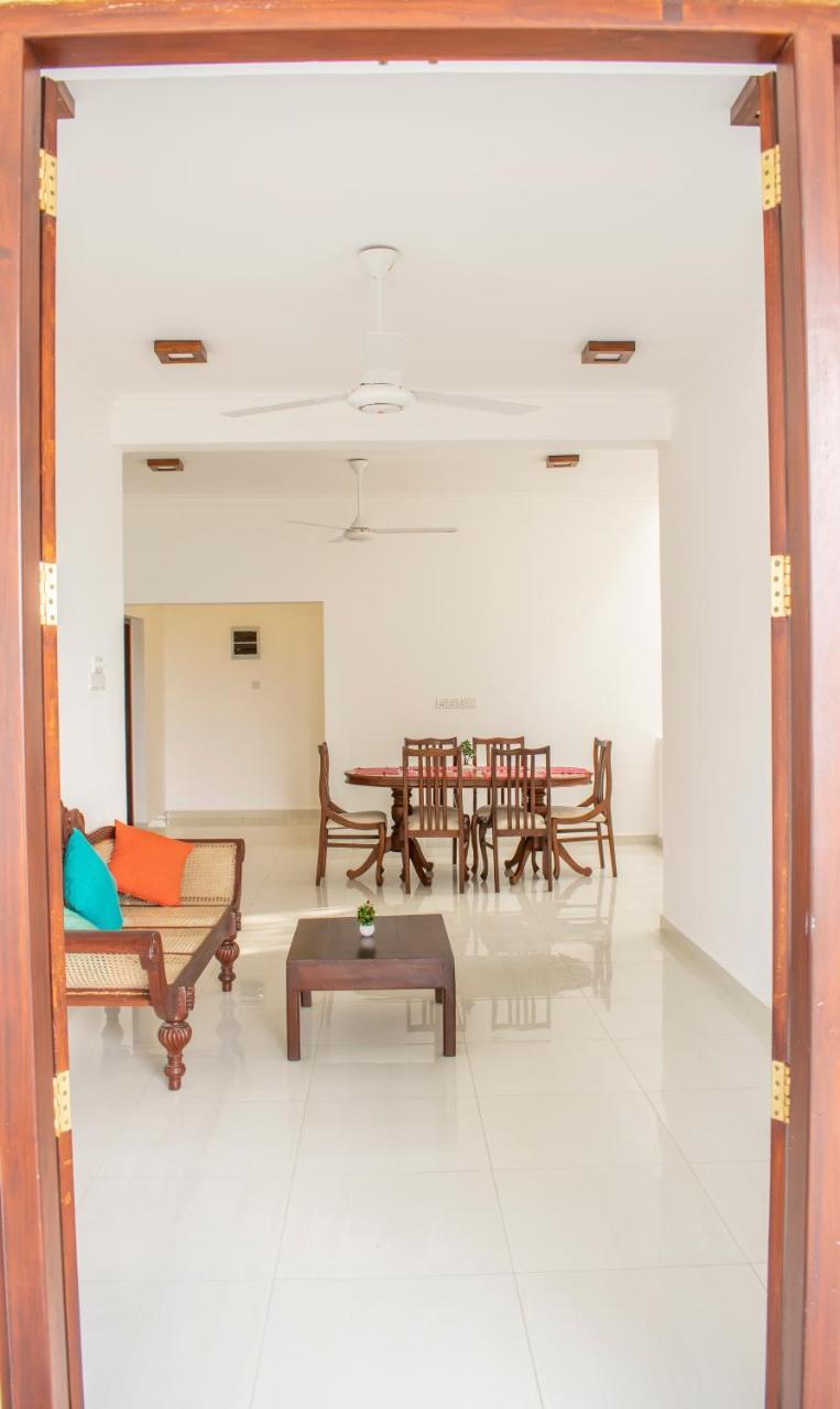 Hotel Lavinia Escapes Dehiwala-Mount Lavinia Esterno foto