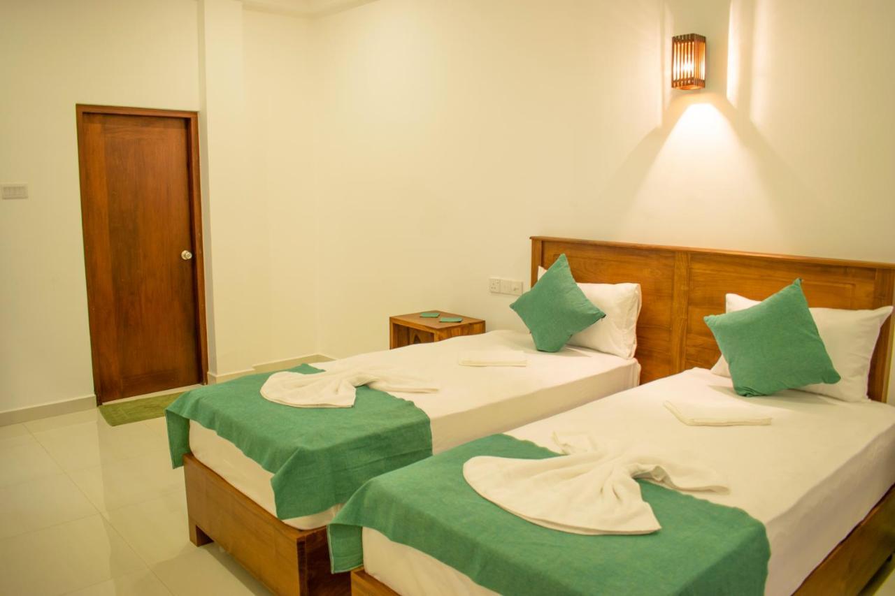 Hotel Lavinia Escapes Dehiwala-Mount Lavinia Esterno foto